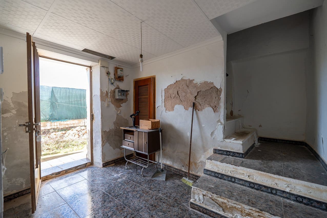 8 slaapkamer Finca/Landhuis te koop in L'Alguena / Alguenya met zwembad - € 99.950 (Ref: 9570230)