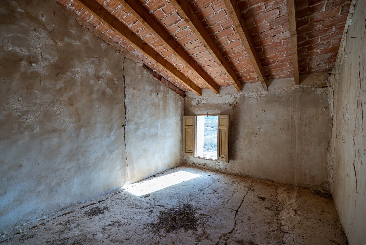 8 slaapkamer Finca/Landhuis te koop in L'Alguena / Alguenya met zwembad - € 99.950 (Ref: 9570230)
