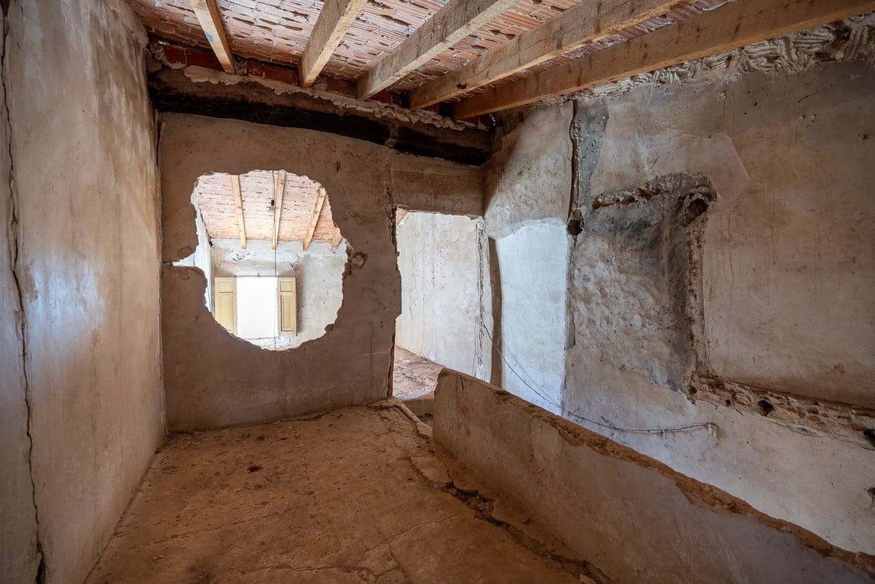 8 slaapkamer Finca/Landhuis te koop in L'Alguena / Alguenya met zwembad - € 99.950 (Ref: 9570230)
