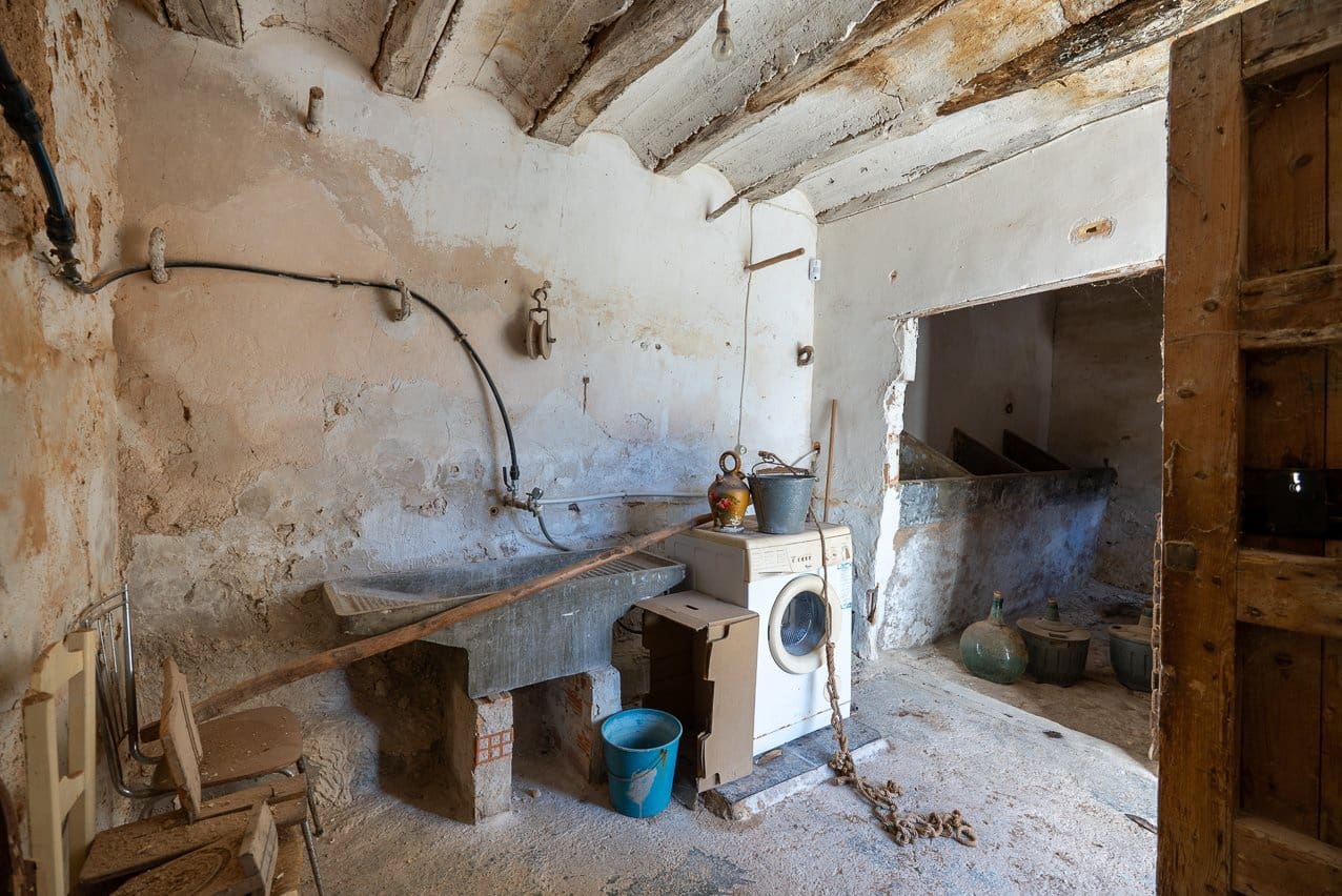 8 slaapkamer Finca/Landhuis te koop in L'Alguena / Alguenya met zwembad - € 99.950 (Ref: 9570230)