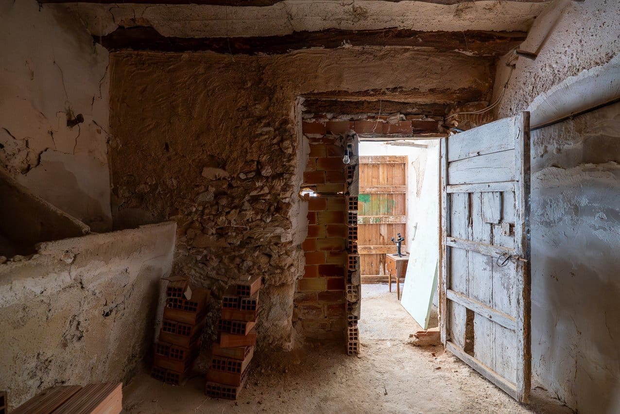 8 slaapkamer Finca/Landhuis te koop in L'Alguena / Alguenya met zwembad - € 99.950 (Ref: 9570230)