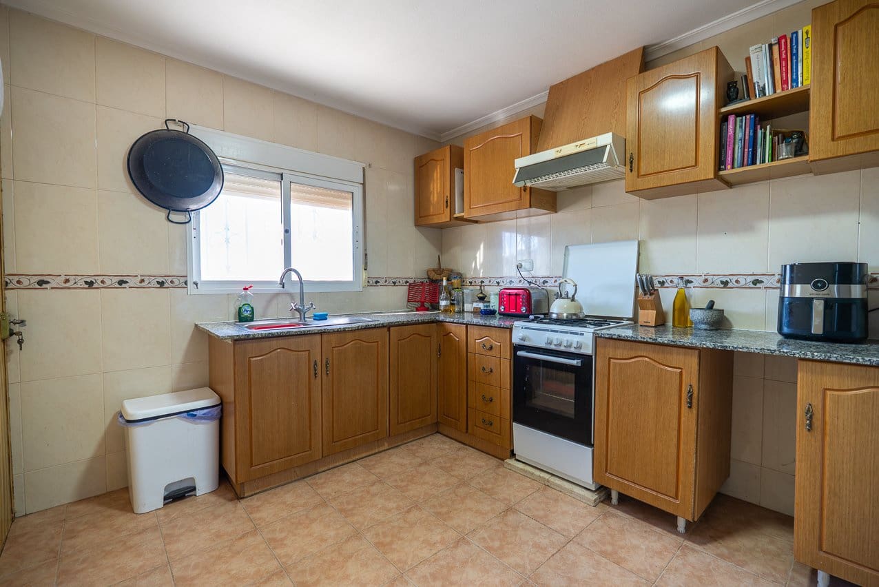 2 bedroom Finca/Country House for sale in Monovar / Monover with pool - € 200,000 (Ref: 9590385)