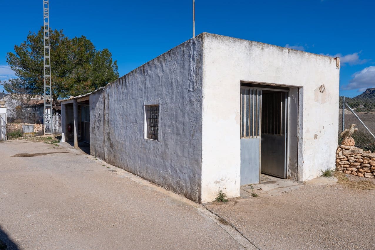 2 bedroom Finca/Country House for sale in Monovar / Monover with pool - € 200,000 (Ref: 9590385)