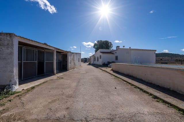 2 makuuhuone Maalaistalo myytävänä paikassa Monóvar / Monóver mukana uima-altaan - 200 000 € (Ref: 9590385)