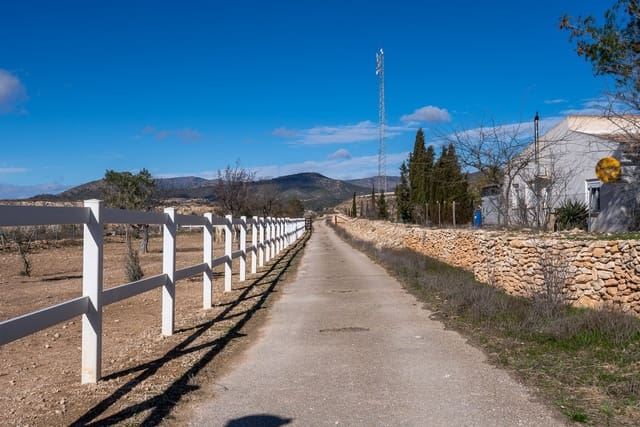 2 makuuhuone Maalaistalo myytävänä paikassa Monóvar / Monóver mukana uima-altaan - 200 000 € (Ref: 9590385)