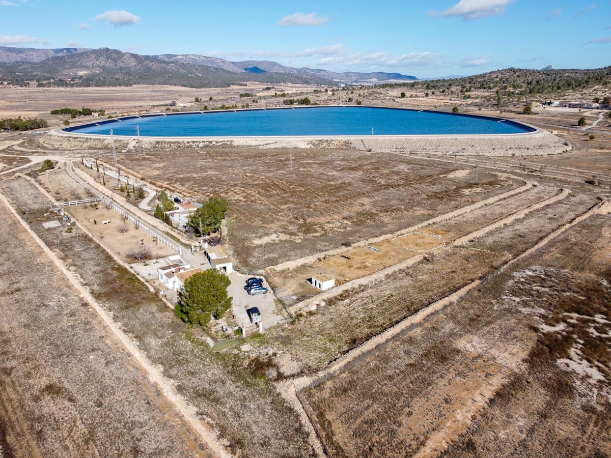 2 bedroom Finca/Country House for sale in Monovar / Monover with pool - € 200,000 (Ref: 9590385)