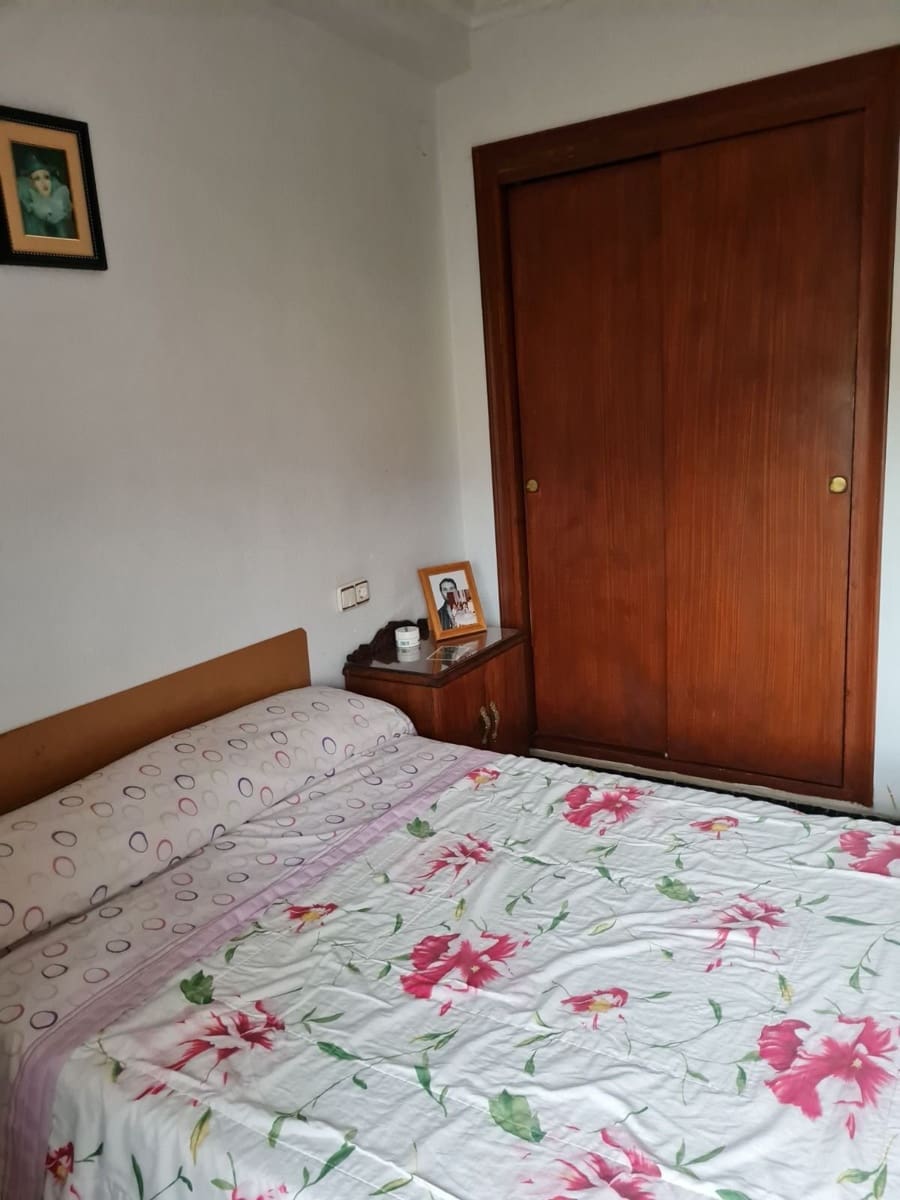 4 soverom Villa til salgs i Petrel / Petrer med svømmebasseng - € 350 000 (Ref: 9598472)