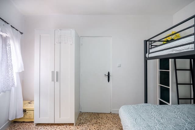 3 quarto Quinta/Casa Rural para venda em Jumilla com piscina - 164 950 € (Ref: 9611910)