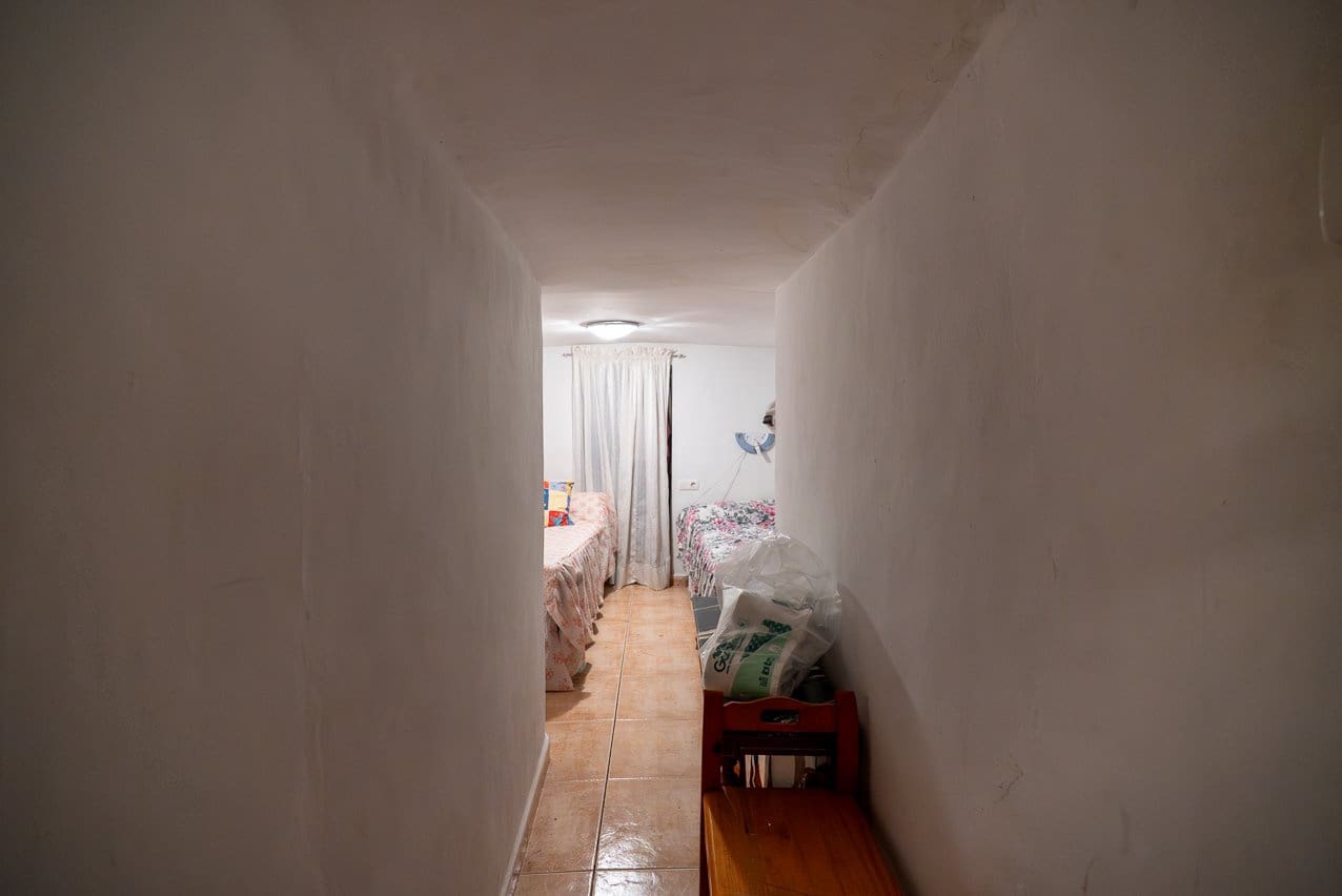 4 soverom Grottehus til salgs i Encebras med svømmebasseng - € 150 000 (Ref: 9618123)