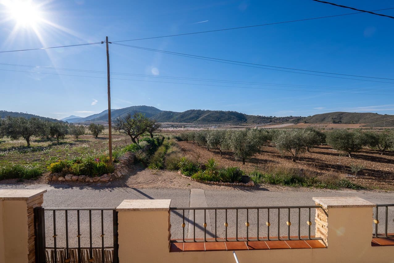 3 bedroom Finca/Country House for sale in Canada de la Lena with pool - € 139,950 (Ref: 9635161)