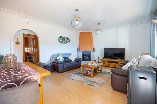 3 makuuhuone Maalaistalo myytävänä paikassa Cañada de la Lena, Abanilla mukana uima-altaan - 139 950 € (Ref: 9635161)