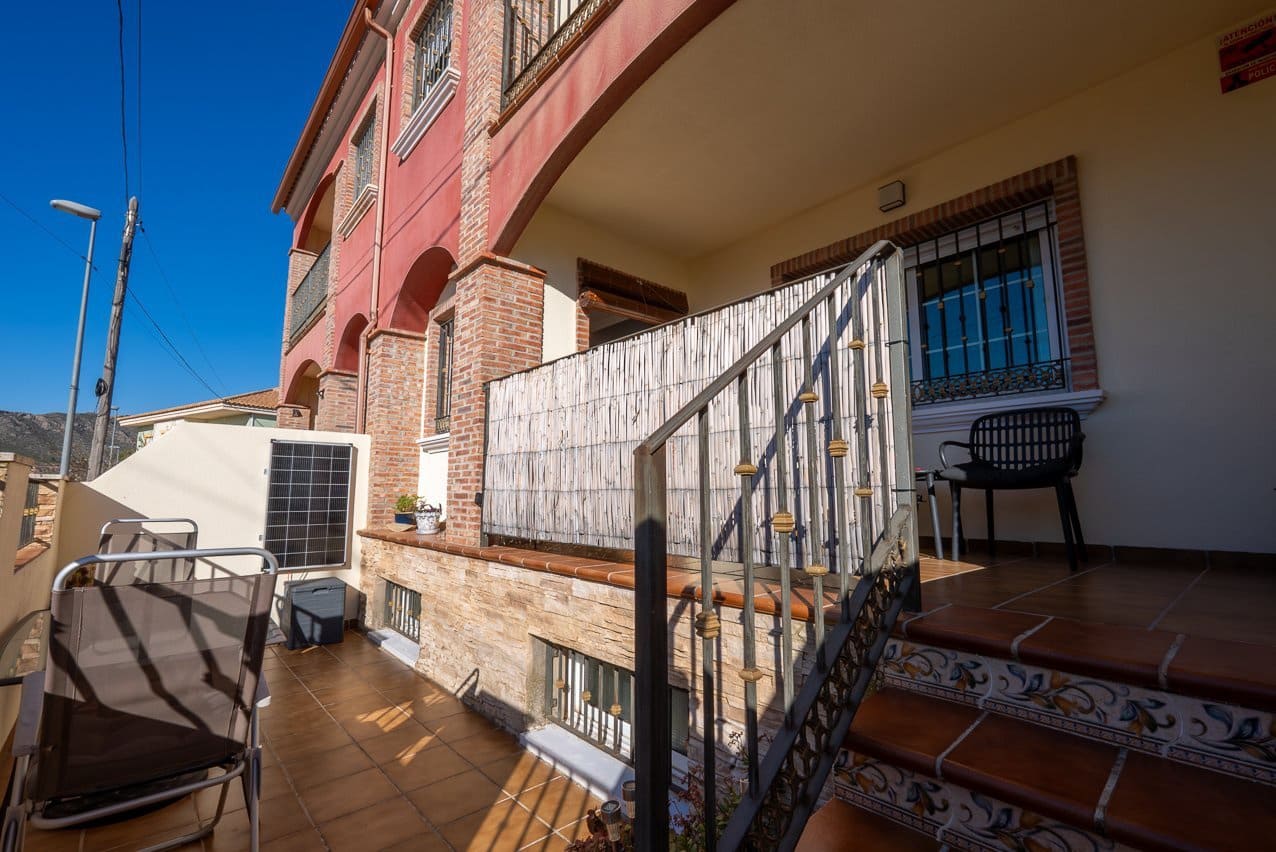 3 slaapkamer Finca/Landhuis te koop in Canada de la Lena met zwembad - € 139.950 (Ref: 9635161)