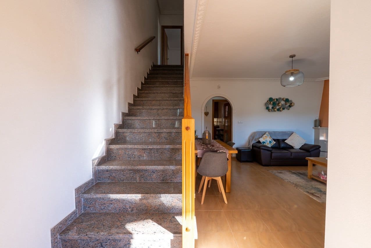 3 slaapkamer Finca/Landhuis te koop in Canada de la Lena met zwembad - € 139.950 (Ref: 9635161)