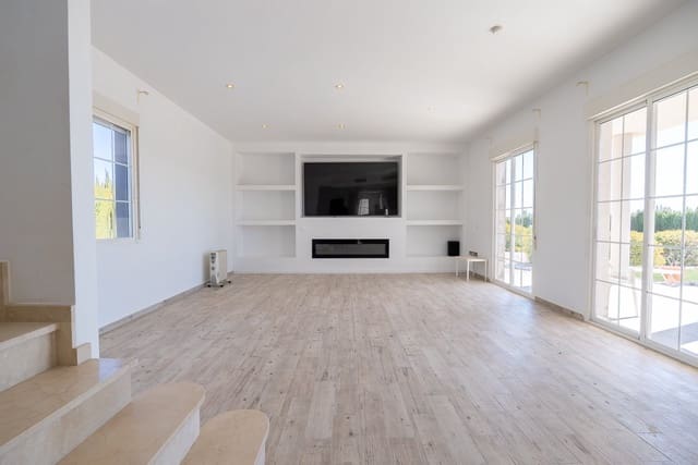 6 soveværelse Villa til salg i Pinoso med swimmingpool - € 465.000 (Ref: 9641080)