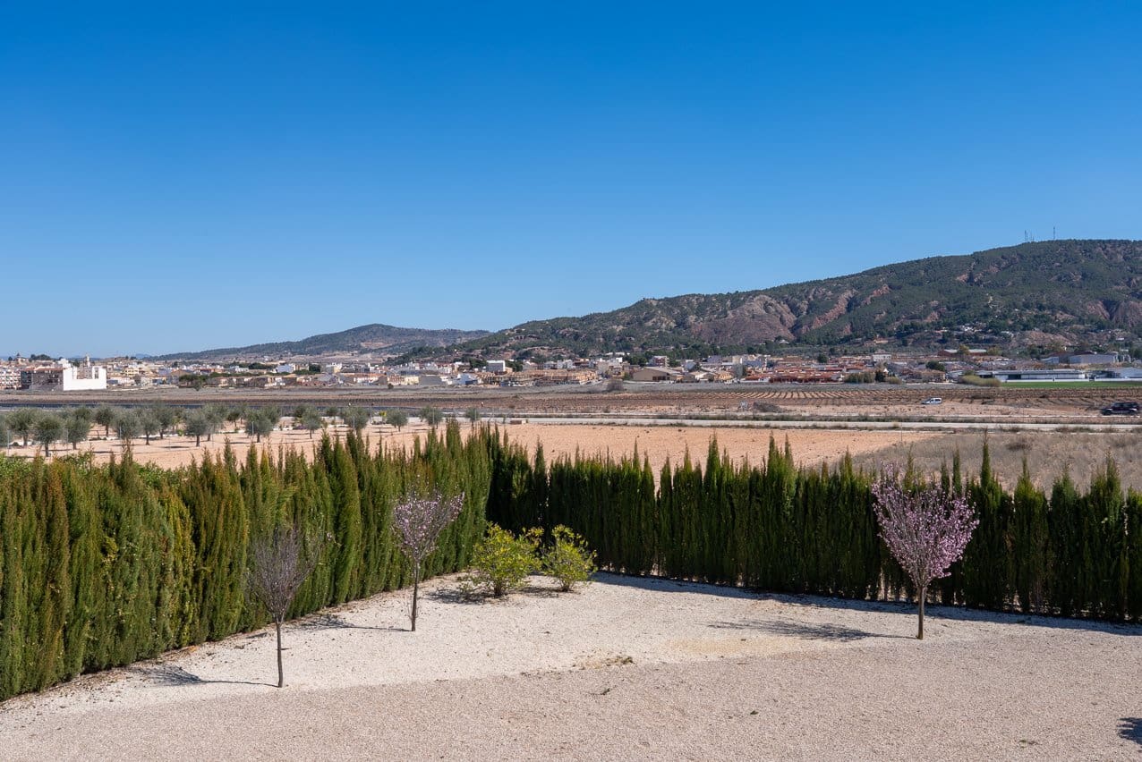 6 soveværelse Villa til salg i Pinoso med swimmingpool - € 465.000 (Ref: 9641080)