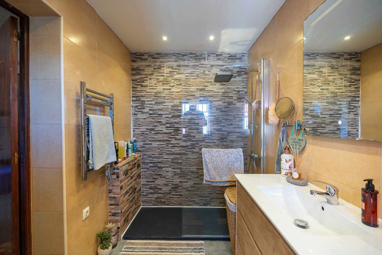 4 sypialnia Willa na sprzedaż w Jumilla z basenem - 249 500 € (Ref: 9643520)