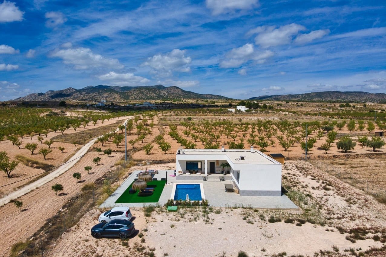 3 camera da letto Villa in vendita in Pinoso con piscina - 425.000 € (Rif: 9646248)