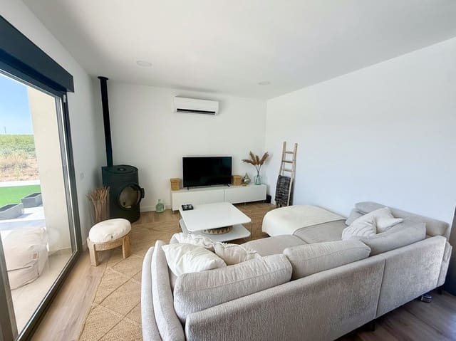 3 chambre Villa/Maison à vendre à Pinoso avec piscine - 399 900 € (Ref: 9646248)