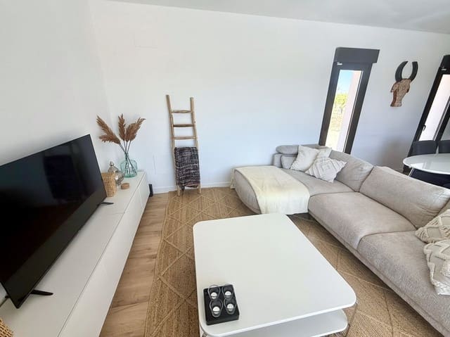 3 chambre Villa/Maison à vendre à Pinoso avec piscine - 399 900 € (Ref: 9646248)