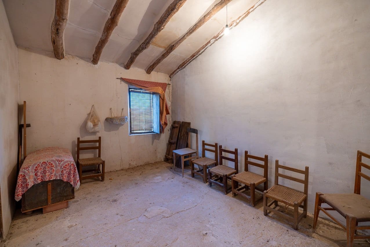 6 sypialnia Finka/Dom wiejski na sprzedaż w Jumilla z basenem - 254 900 € (Ref: 9646249)