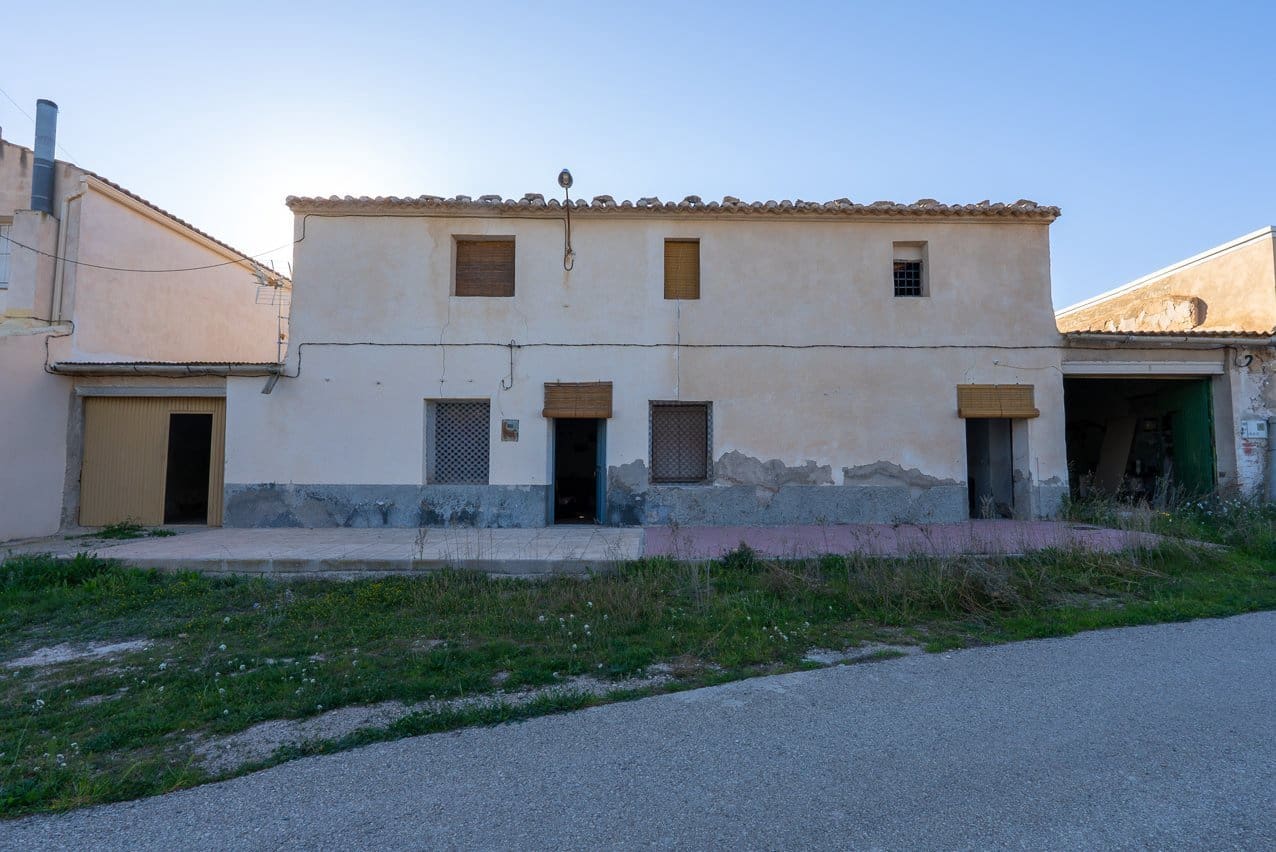 6 soverom Finca/Herregård til salgs i Jumilla med svømmebasseng - € 254 900 (Ref: 9646249)