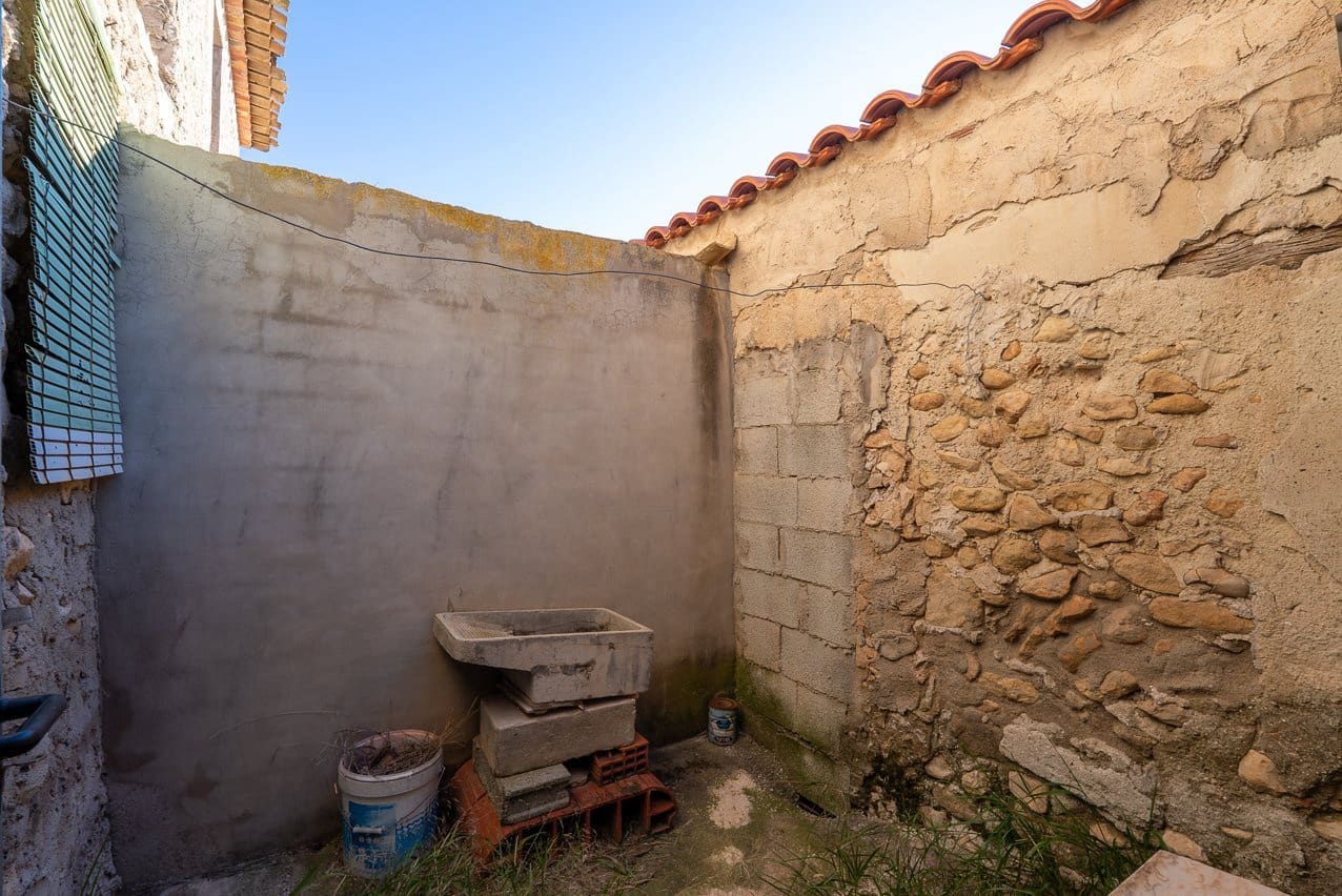 6 soverom Finca/Herregård til salgs i Jumilla med svømmebasseng - € 254 900 (Ref: 9646249)
