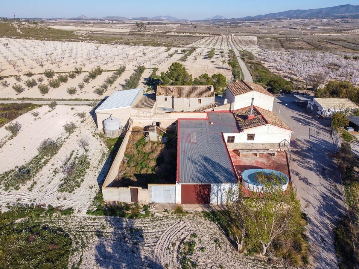 6 soverom Finca/Herregård til salgs i Jumilla med svømmebasseng - € 254 900 (Ref: 9646249)