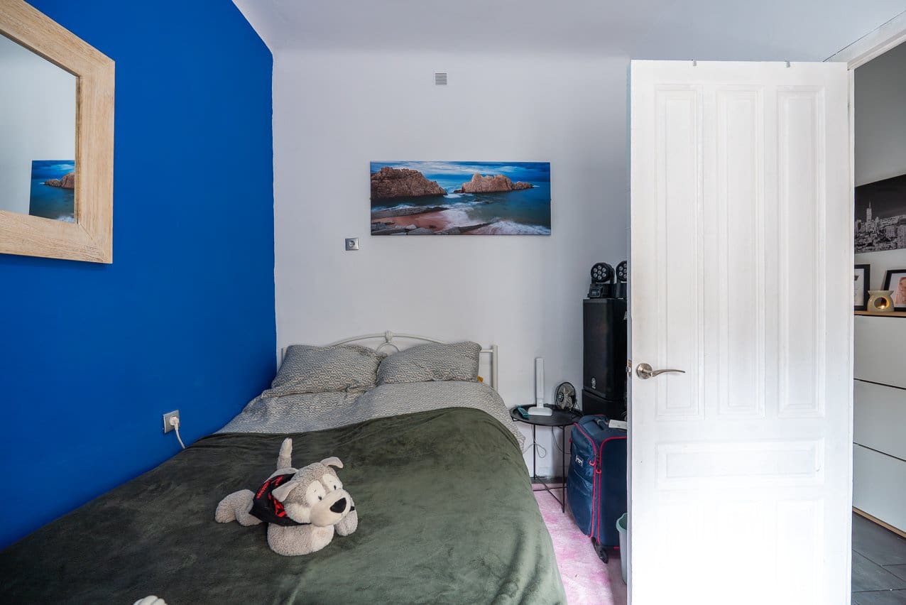 6 bedroom Townhouse for sale in Pinoso with pool - € 179,950 (Ref: 9665327)