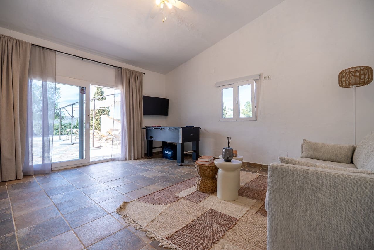 4 soverom Villa til salgs i Novelda med svømmebasseng - € 499 950 (Ref: 9694605)