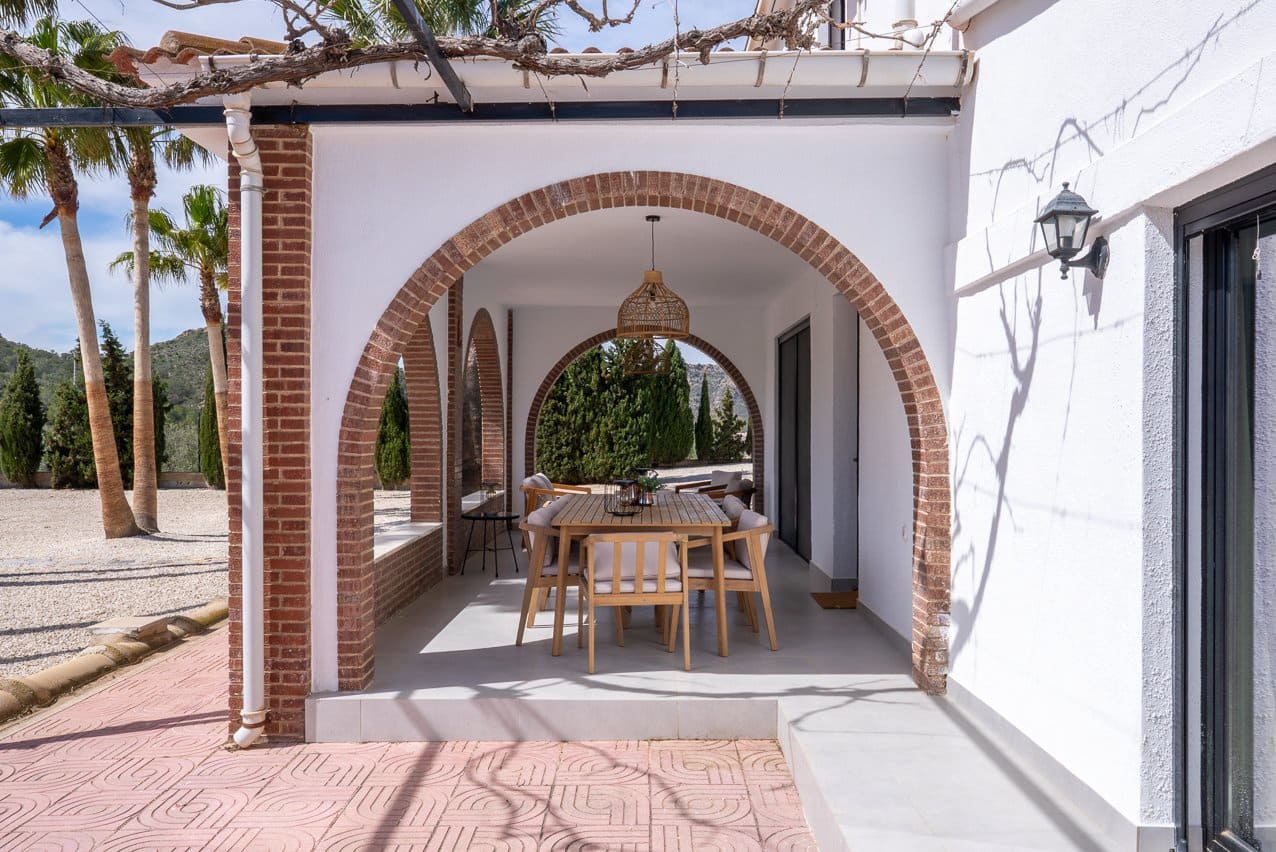 4 soverom Villa til salgs i Novelda med svømmebasseng - € 499 950 (Ref: 9694605)