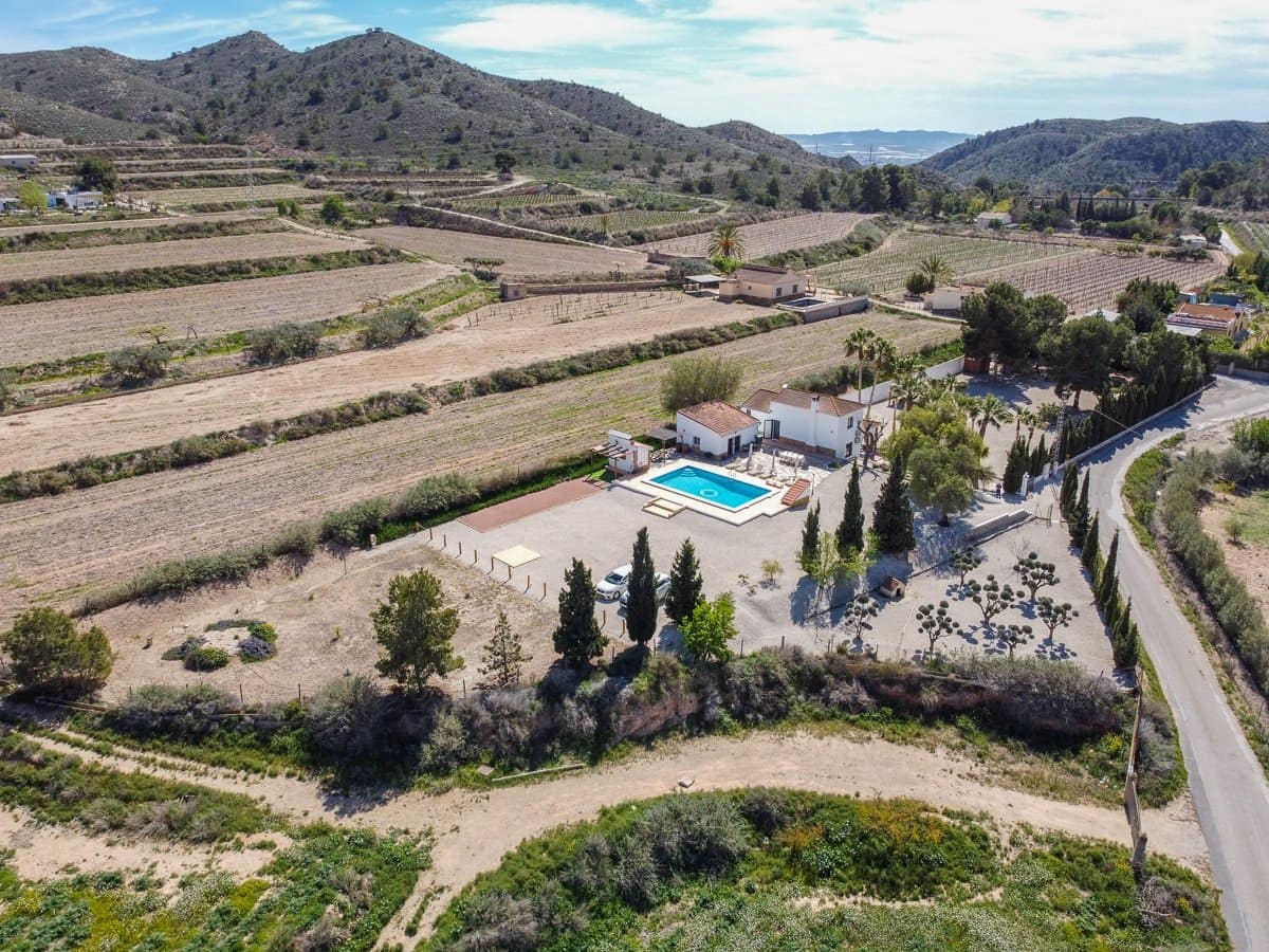 4 soverom Villa til salgs i Novelda med svømmebasseng - € 499 950 (Ref: 9694605)