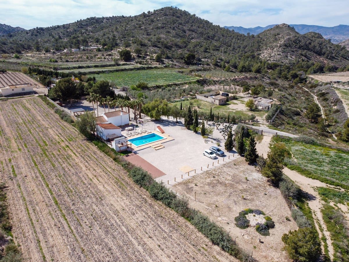 4 soverom Villa til salgs i Novelda med svømmebasseng - € 499 950 (Ref: 9694605)