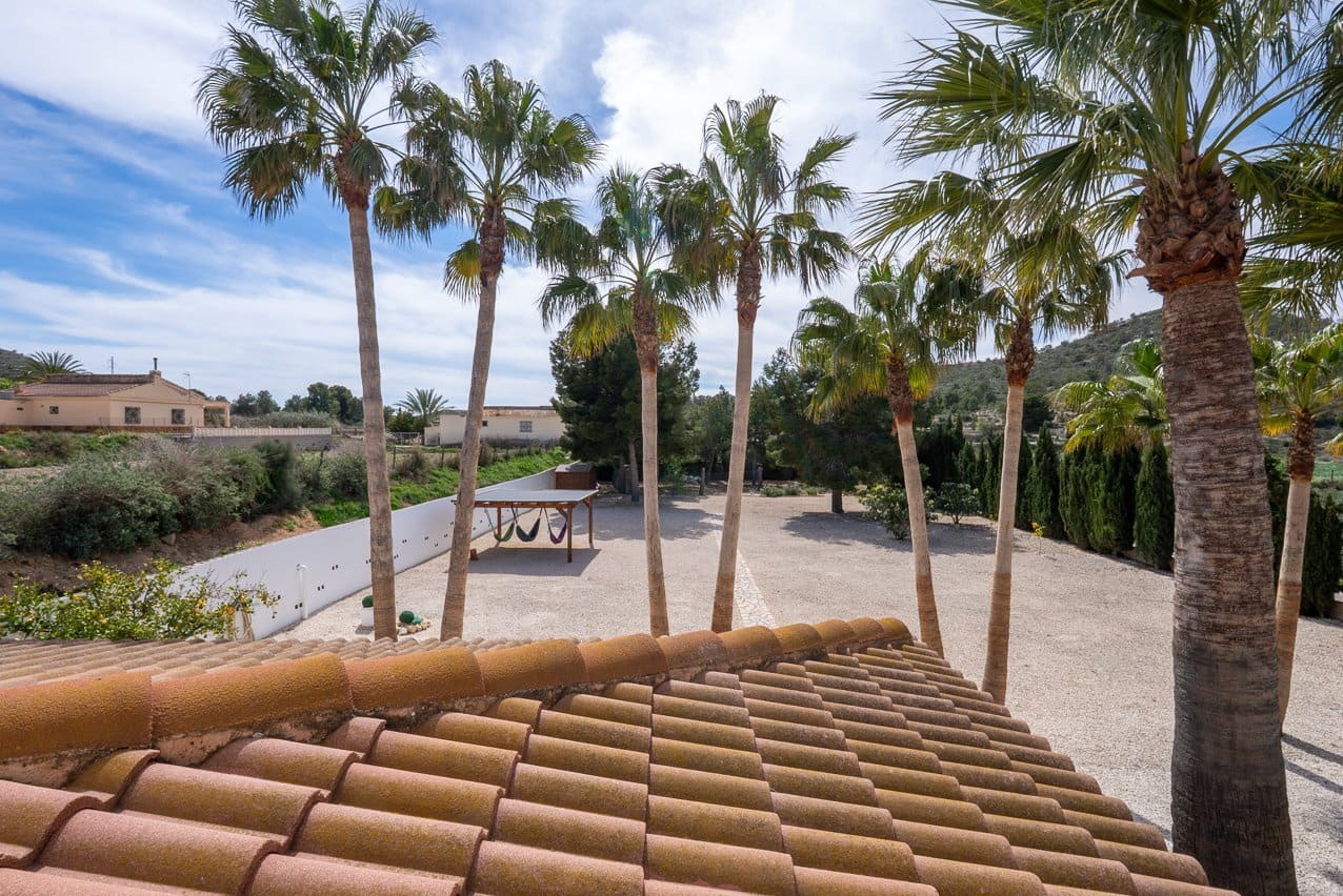 4 sovrum Villa till salu i Loma Bada med pool - 499 950 € (Ref: 9694605)