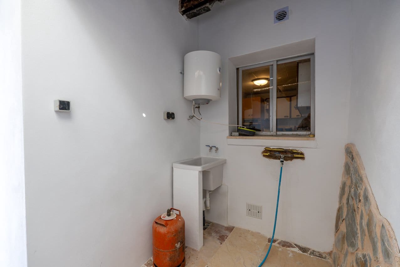 4 camera da letto Casa in vendita in Jumilla con piscina - 98.500 € (Rif: 9714340)