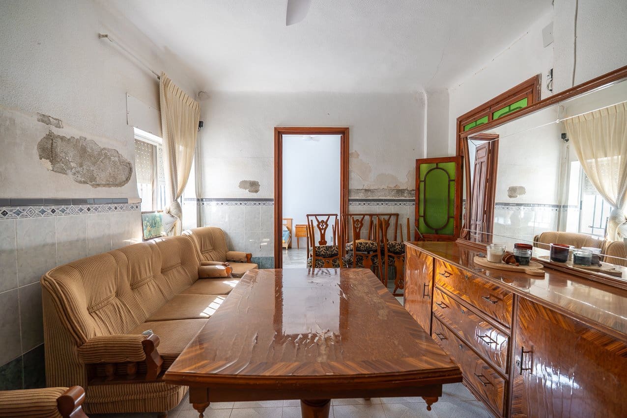 4 camera da letto Casa in vendita in Jumilla con piscina - 98.500 € (Rif: 9714340)