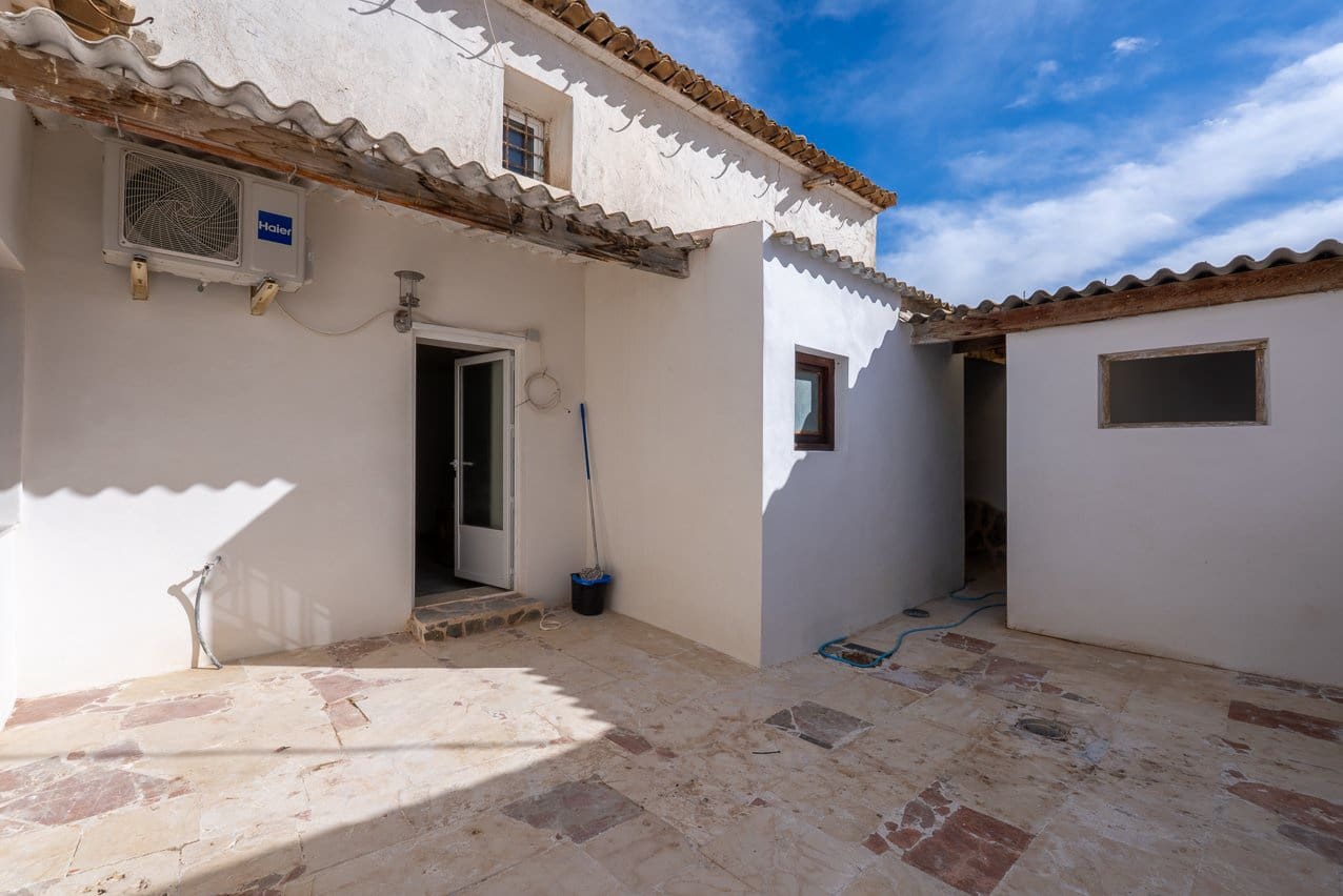 4 camera da letto Casa in vendita in Jumilla con piscina - 98.500 € (Rif: 9714340)