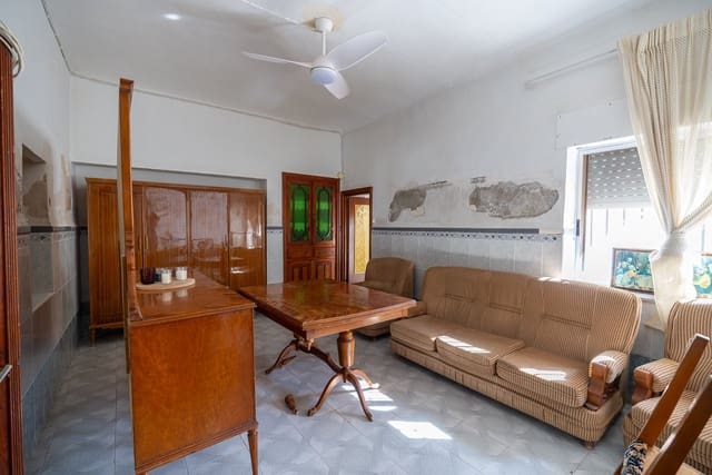 4 camera da letto Casa in vendita in Jumilla con piscina - 98.500 € (Rif: 9714340)