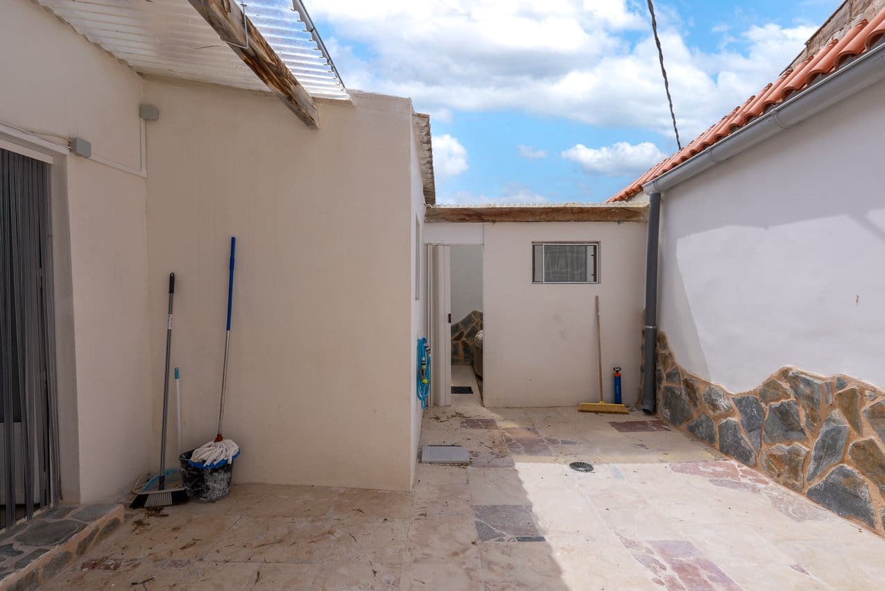 4 bedroom Townhouse for sale in Canada del Trigo with pool - € 98,500 (Ref: 9714340)