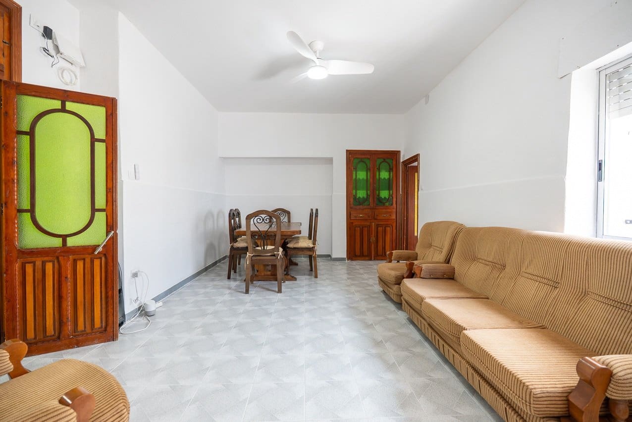 4 bedroom Townhouse for sale in Canada del Trigo with pool - € 98,500 (Ref: 9714340)