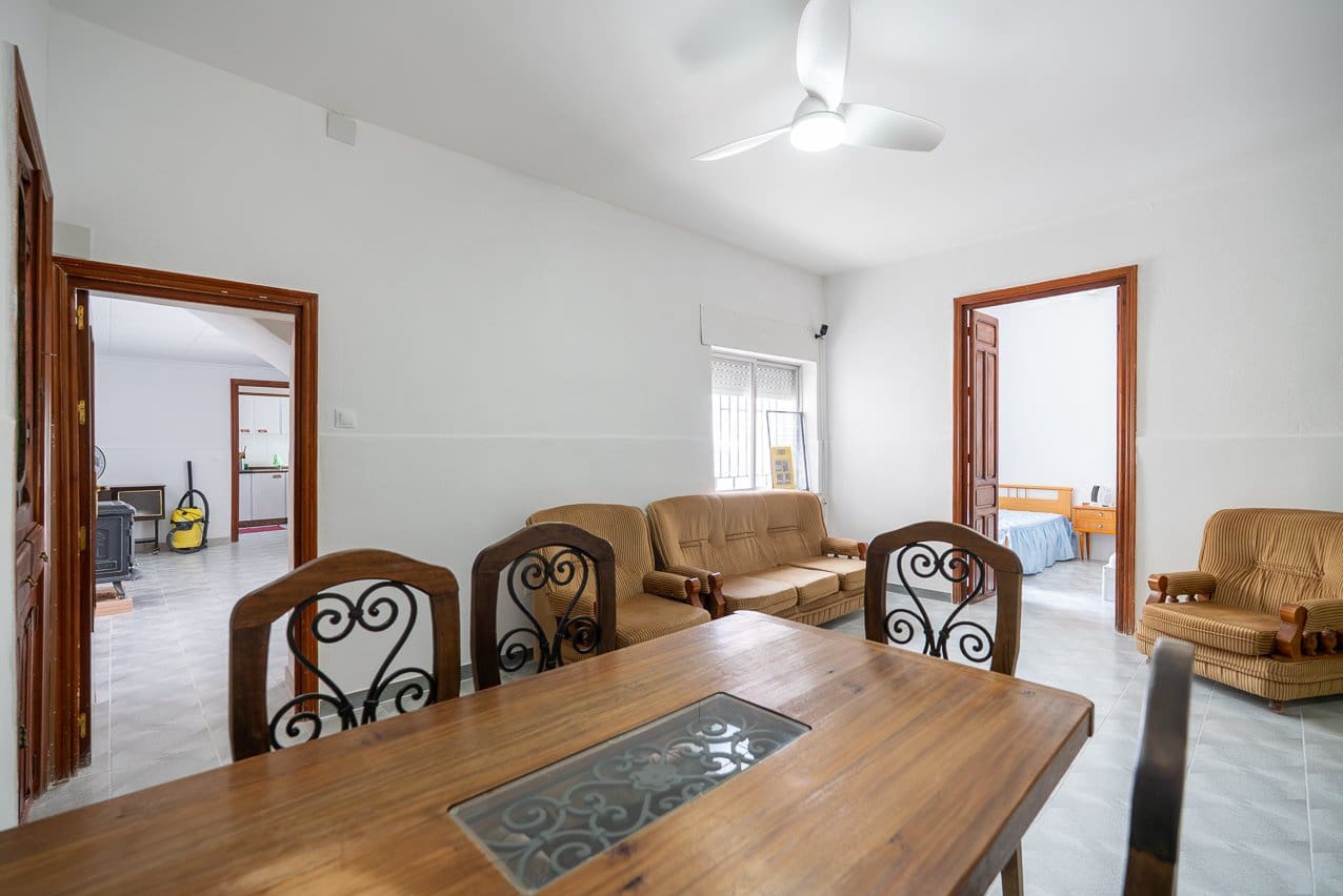 4 bedroom Townhouse for sale in Canada del Trigo with pool - € 98,500 (Ref: 9714340)