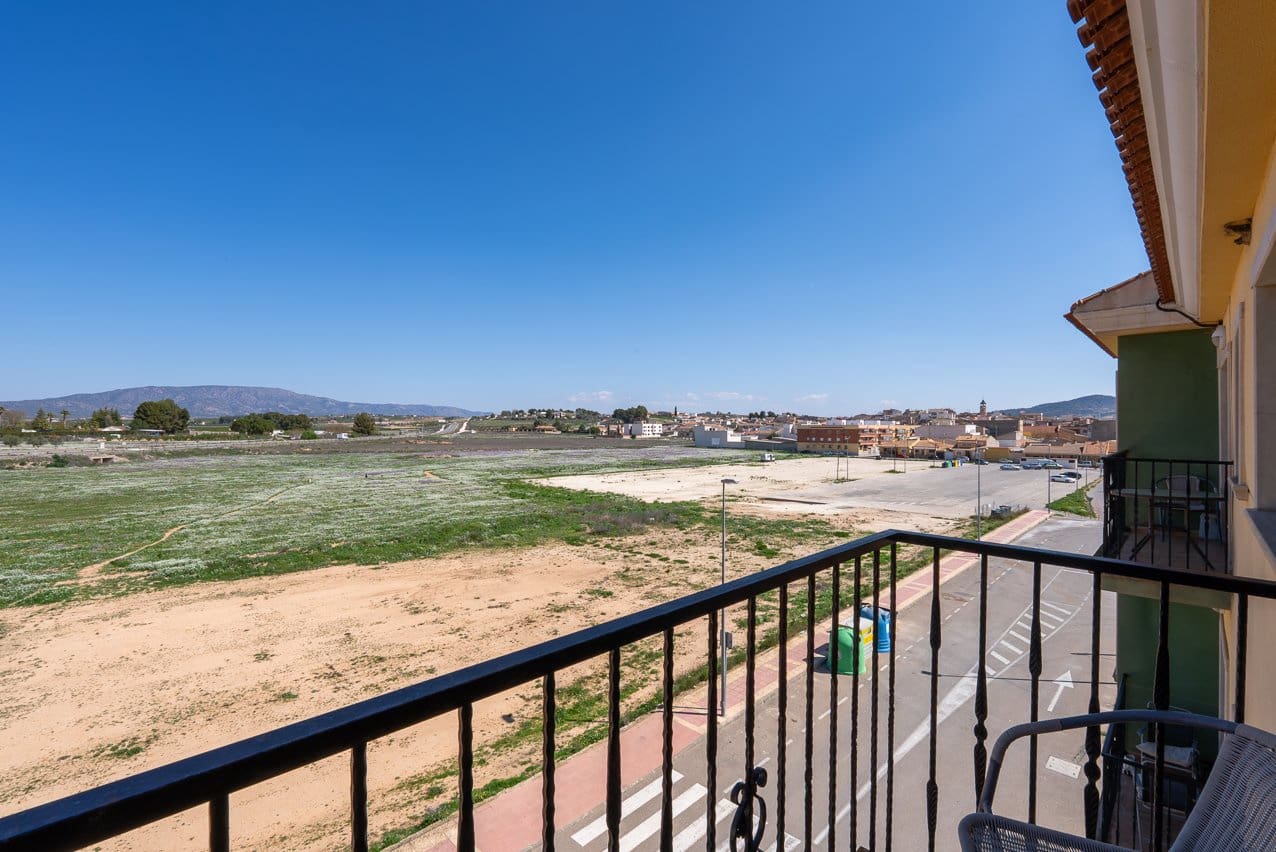 3 bedroom Apartment for sale in Pinoso with pool - € 149,950 (Ref: 9723881)