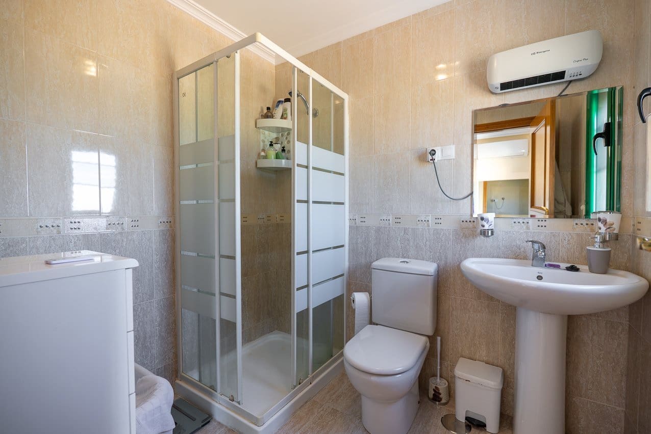 3 sypialnia Apartament na sprzedaż w Pinoso z basenem - 144 950 € (Ref: 9723881)