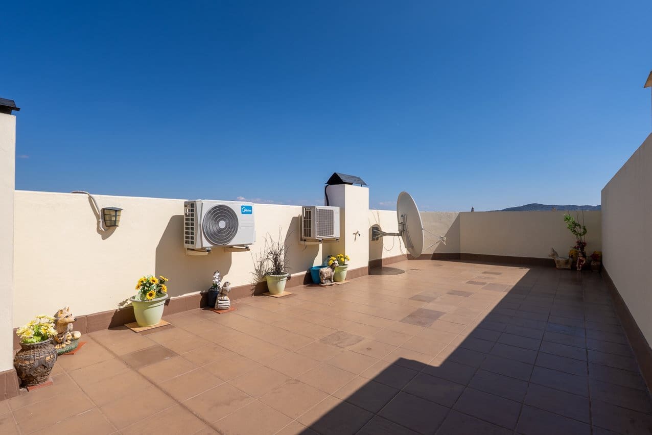 3 sypialnia Apartament na sprzedaż w Pinoso z basenem - 144 950 € (Ref: 9723881)