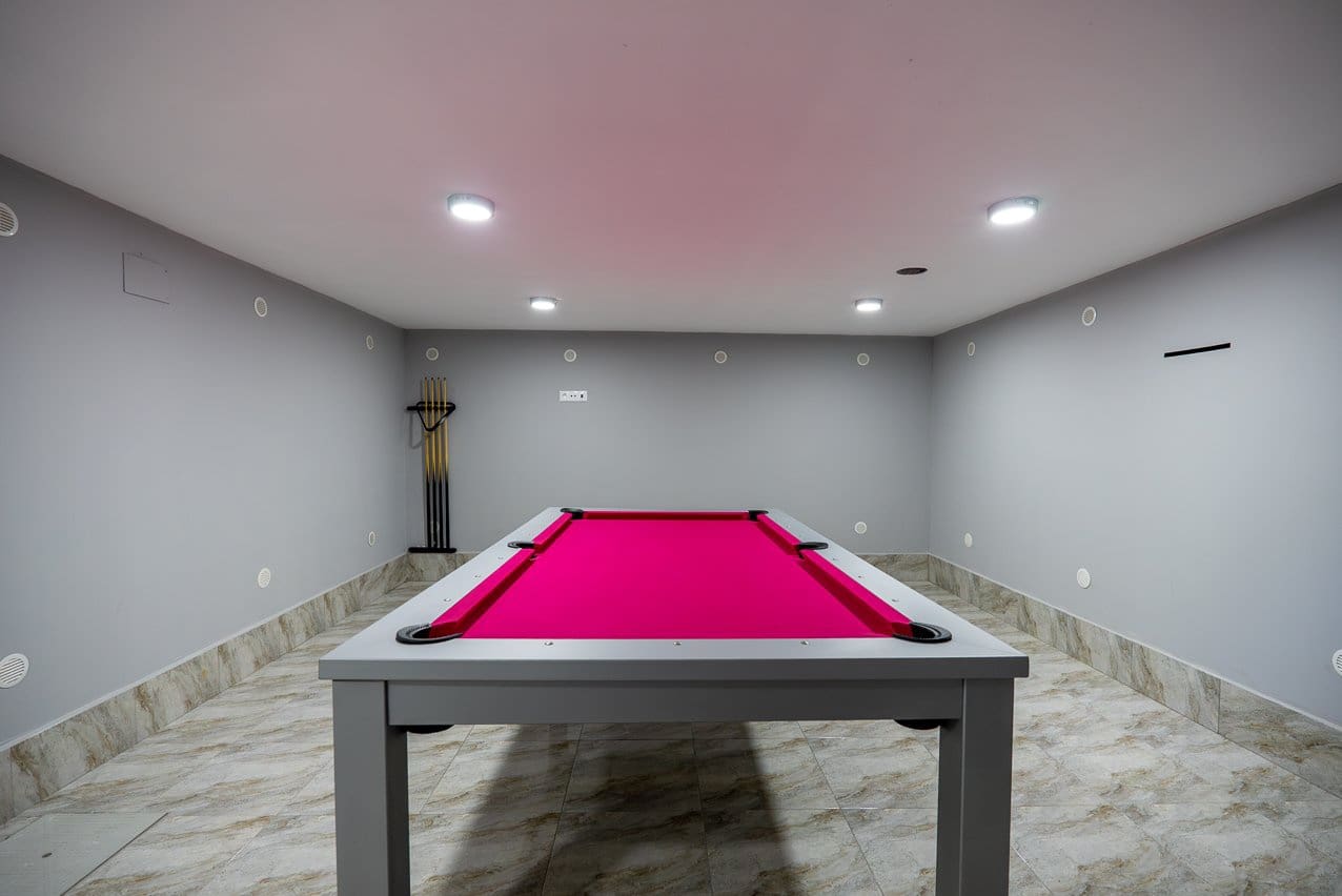 4 slaapkamer Villa te koop in Pinoso met zwembad - € 650.000 (Ref: 9725152)