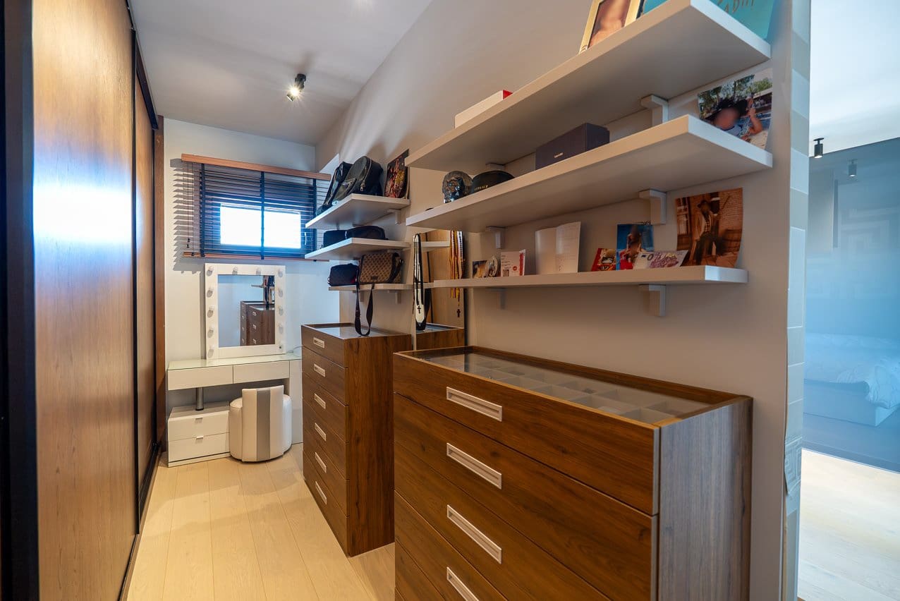 4 slaapkamer Villa te koop in Pinoso met zwembad - € 650.000 (Ref: 9725152)