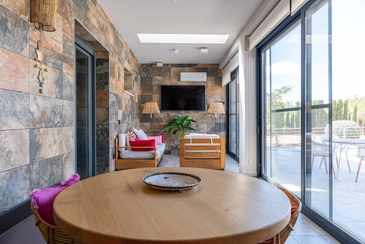 4 slaapkamer Villa te koop in Pinoso met zwembad - € 650.000 (Ref: 9725152)