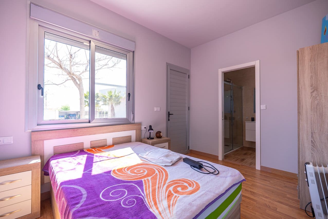 4 slaapkamer Villa te koop in Pinoso met zwembad - € 650.000 (Ref: 9725152)