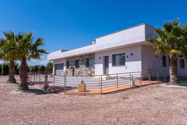 4 slaapkamer Villa te koop in Pinoso met zwembad - € 650.000 (Ref: 9725152)