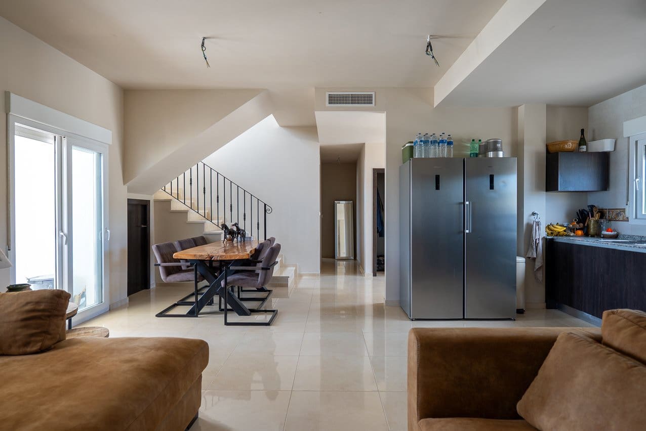 Chalet de 4 habitaciones en Pinoso en venta con piscina - 599.000 € (Ref: 9734054)