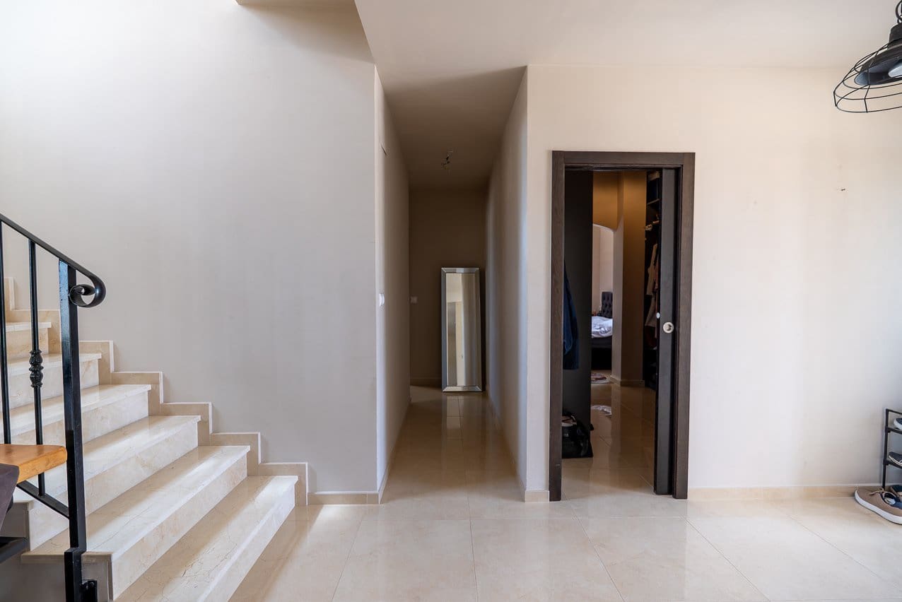 Chalet de 4 habitaciones en Pinoso en venta con piscina - 599.000 € (Ref: 9734054)